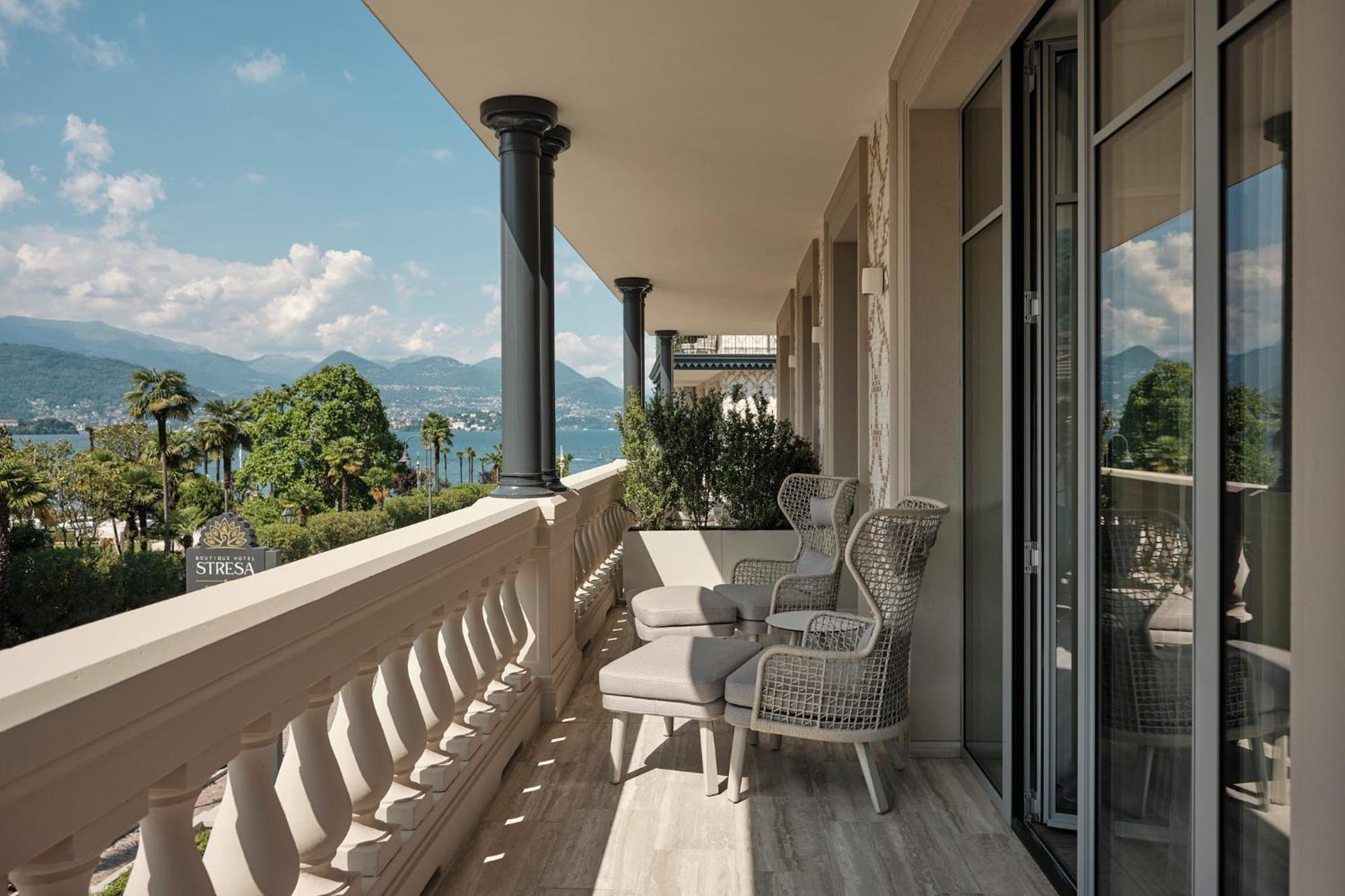 Corner Suite