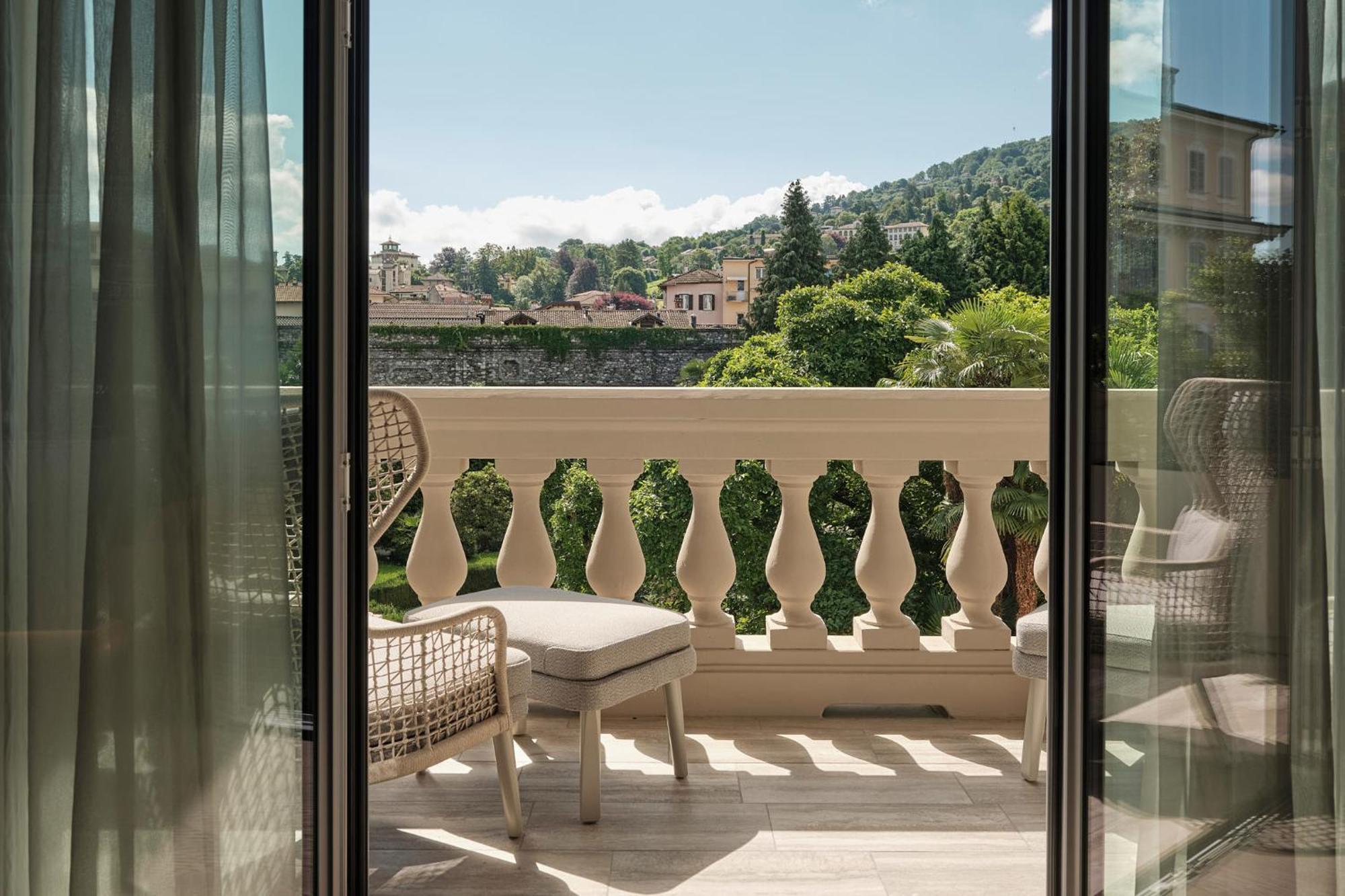 Double Room Garden View